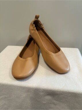 FitFlop Women's Caramel Tan Slip-On Ballet Flats